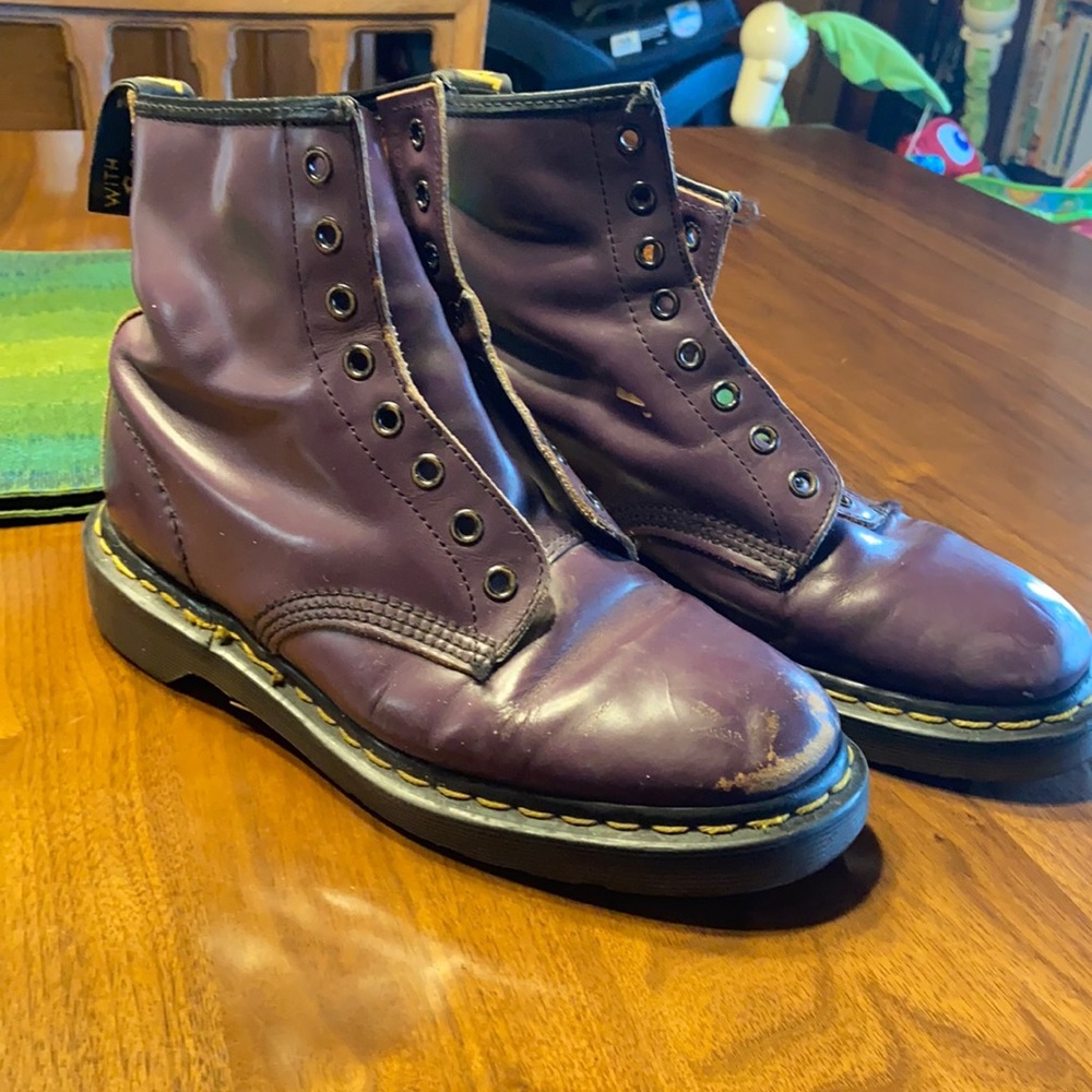 Doc Martens authentic 90’s purple dr martens combat boots